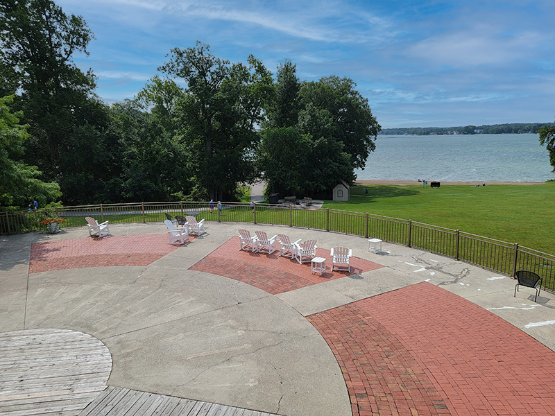 Potawatomi Inn Sun Deck