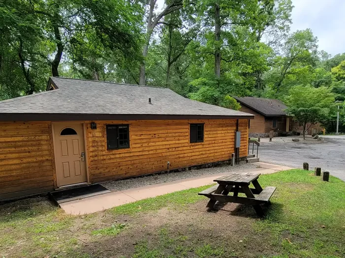 are dogs allowed in pa state park cabins